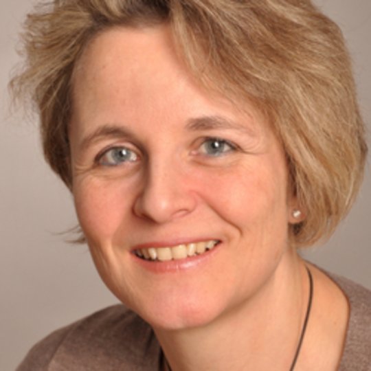 Susan Minge, Pädagogische Mitarbeiterin